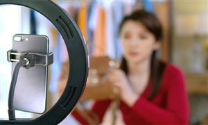 网红经济行业市场规模 网红经济行业商业模式及前景预测