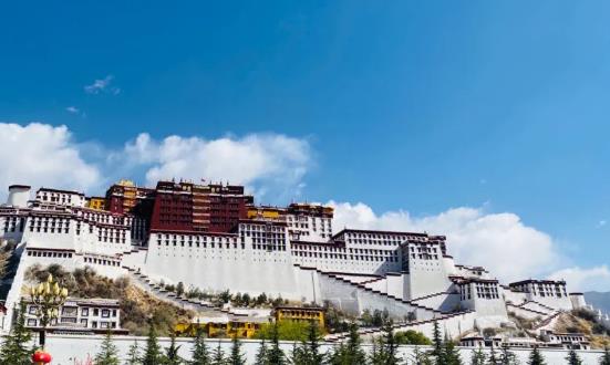 西藏旅游发展机会 西藏旅游行业发展发前景投资分析