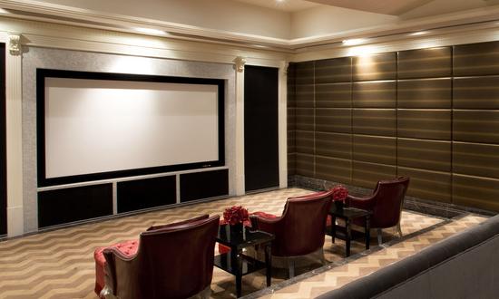 2023年家庭影院行业发展趋势及市场空间分析