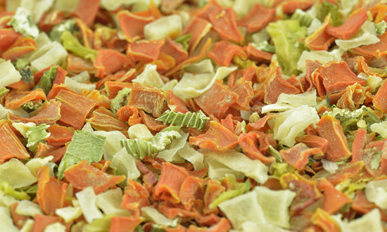 我国蔬菜加工行业起步较晚 蔬菜加工市场未来发展趋向分析