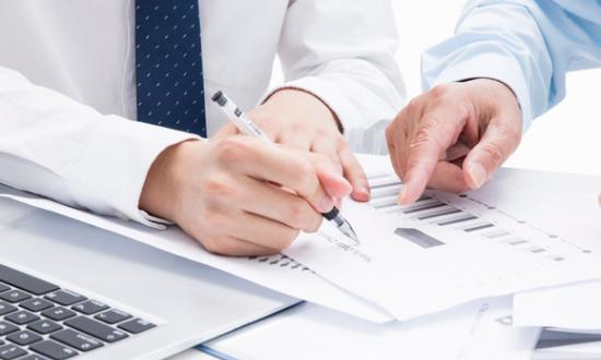 男士商务正装发展现状 男士商务正装行业市场浅析2023