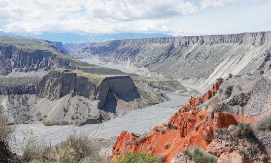 中国钛铁矿行业市场全景调研报告