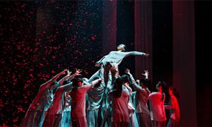 2023年上半年多个演艺集聚区成为消费热点 全国演出票房收入167.93亿元