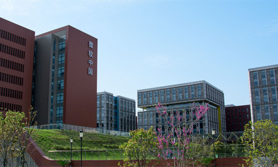 园区经济行业分析：GDP千亿级园区达54个区域发展不平衡严峻