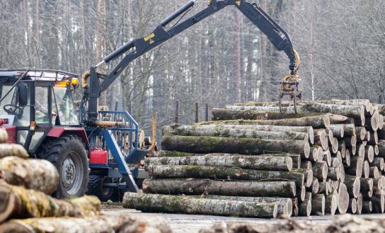 2023年林业机械行业发展现状分析 中国园林机械净出口额将进一步扩大