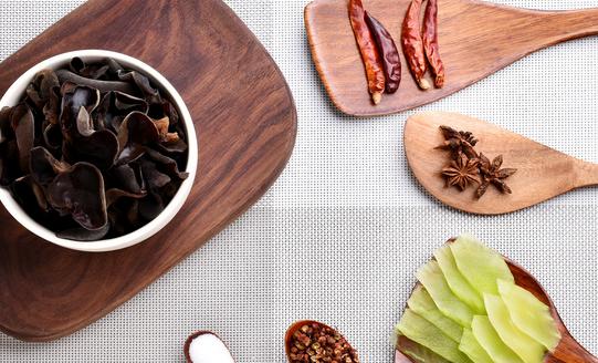 国产抗衰老产品种类接近400000种 中国抗衰老食品行业发展分析2023