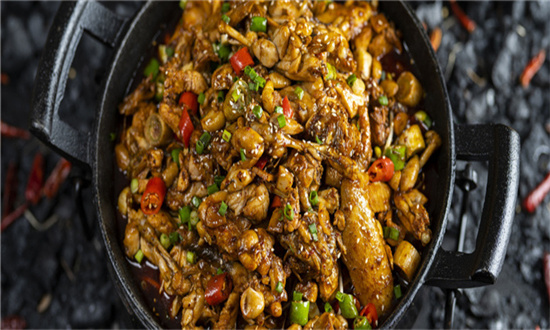 牛蛙养殖产量分析 牛蛙养殖行业发展前景分析