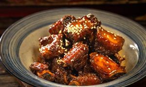 2023年上半年全国餐饮收入24329亿元 餐饮市场消费持续释放