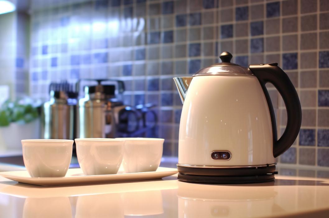 2023我国厨电市场规模达356亿元 厨房电器市场整体面临增长压力