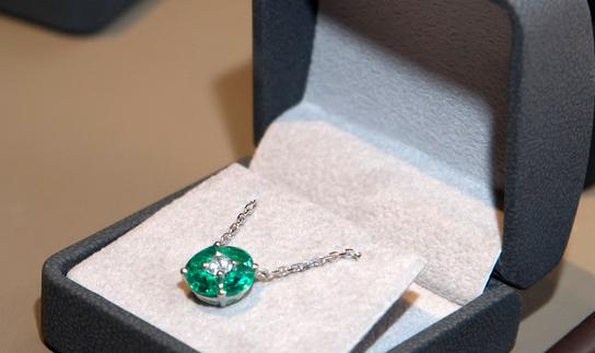 彩色宝石成为时尚消费“新宠” 珠宝首饰行业发展现状分析2023