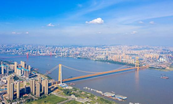 中国基建产业发展历程回顾：辉煌基建七十年