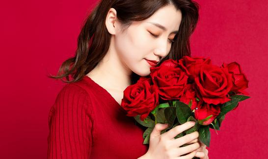 2023年中国互联网婚恋行业发展现状：行业进入快速发展时期，形成四家独大的寡头竞争格局