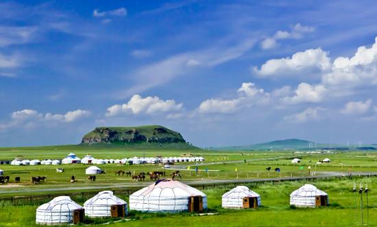 内蒙古上半年实现旅游收入1185亿元 内蒙古旅游市场发展现状前景分析