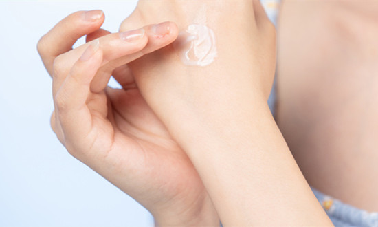 2023年防晒霜行业市场深度分析及行业现状趋势