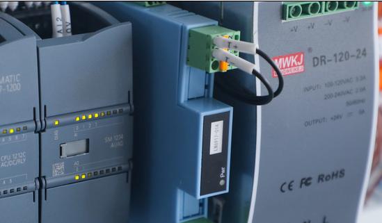 国内PLC市场整体由国外龙头企业主导 2023年中国PLC控制器行业市场发展分析