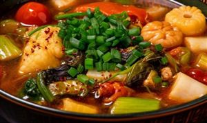 只要有充足的客源都适合麻辣烫行业 中国麻辣烫行业市场发展前景分析