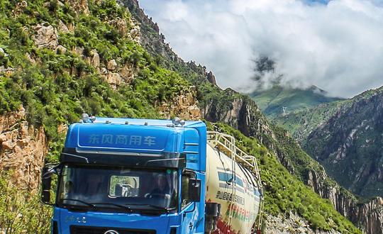 2023年中国载重卡车行业发展现状 北方重卡行业处于领先地位