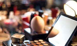 美妆以抖音为代表的新兴渠道崛起 将成为下一个重要零售渠道