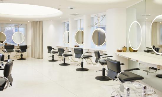 2023中国现代服务行业发展分析报告