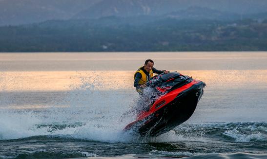 中高端水上运动发展潜力巨大 2023年中国水上运动设备行业发展现状分析