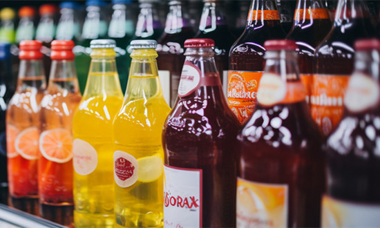 中国非酒精饮料行业波特五力模型分析