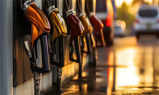 受部分工业品需求改善、国际原油价格上涨等因素影响 油价的强势格局能否撼动