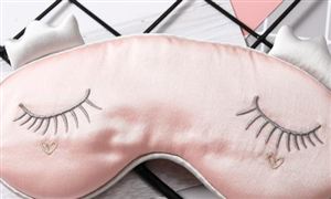 2023高端化妆品行业消费趋势分析及总体规模