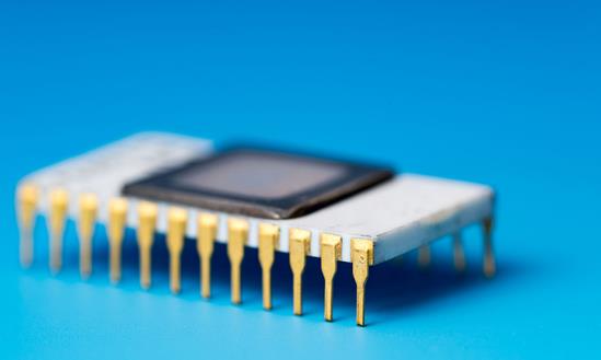 2023光通信器件行业发展现状趋势报告 光模块迎来爆发式增长