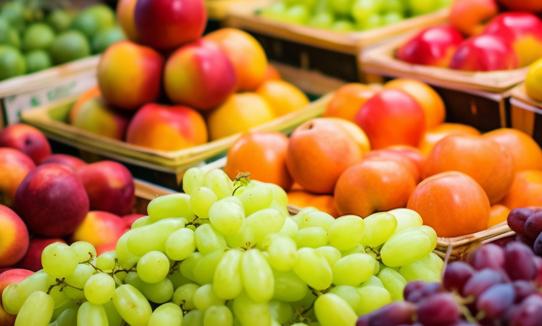 我国鲜果零售市场早已达到万亿规模 2023年中国水果店行业发展分析