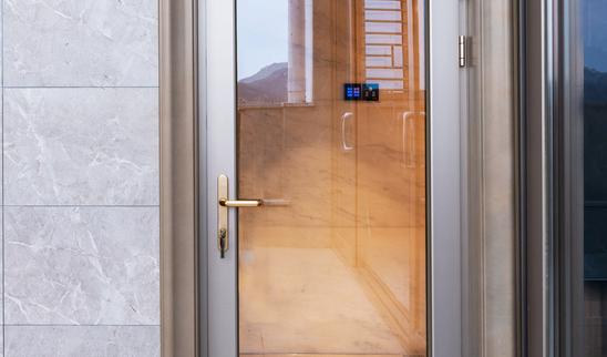 国内手机品牌纷纷进入智能门锁行业 2023年中国智能防盗门市场发展现状