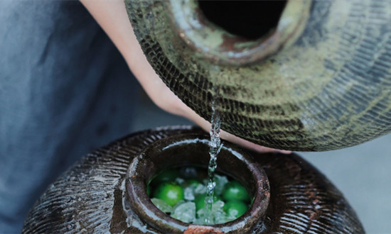 2023青梅酒行业发展分析：青梅酒或成中餐低度酒佐餐第一品类