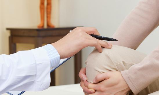 2023年中医理疗行业市场发展现状 预计2025年市场规模将突破20000亿元