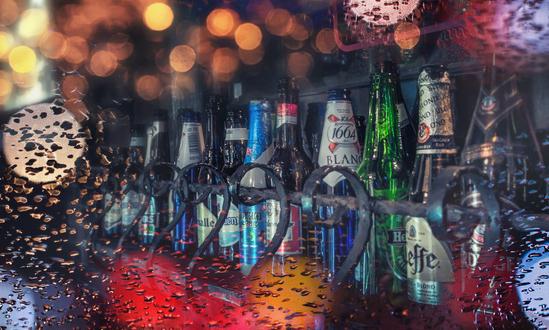 酒吧连锁行业发展模式 酒吧连锁行业消费群体研究