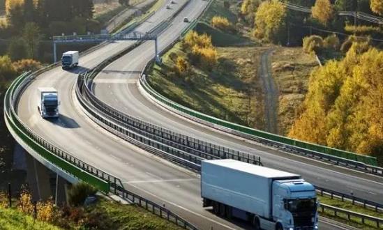 2035年基本建成交通强国 公路运输行业发展展望及运行现状研究