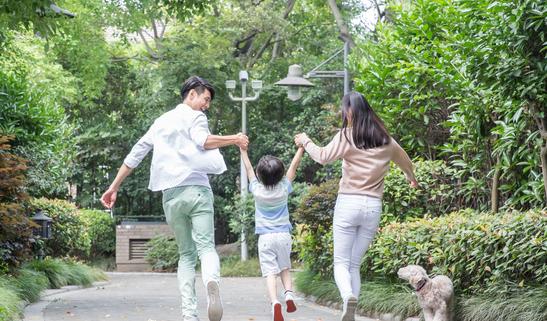 2023年国内幸福产业发展现状分析 我国正在从中等收入国家向高收入国家迈进