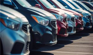 中汽协：我国汽车出口继续走高 连续两个月超过40万辆 我国汽车出口情况及数据分析