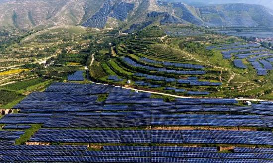 光伏产业将迎来新的巨大发展空间 太阳能光伏发电行业前景