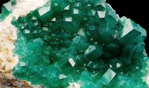 2023年中国翡翠行业市场发展现状：预计线上交易市场规模将超过4000亿元