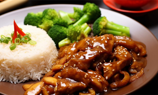 中餐连锁行业深度分析：中式快餐线上连锁化率达25.43%