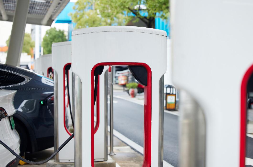 2023公共区域充电基础设施建设政策