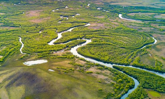 河道治理工程行业现状及前景分析 目前我国河道治理工程行业市场规模约1100亿元左右