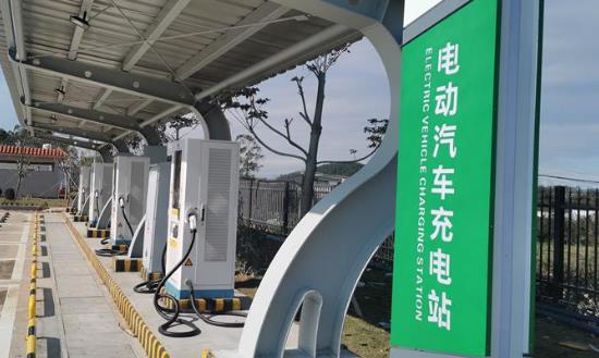 行业投资机会：深圳规划年底前建成超150座公用超充站