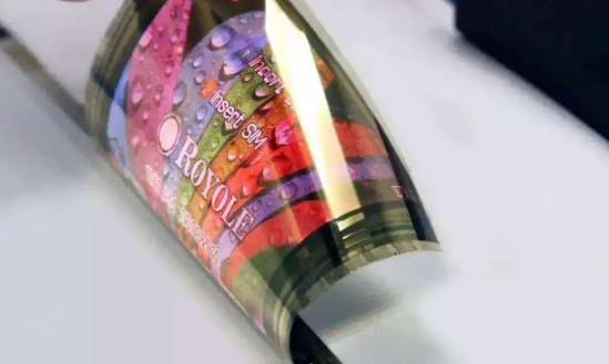 2023柔性显示屏行业市场展望：2025年中国智能机市场柔性OLED产品渗透率有望达43%