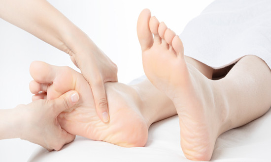 足疗器行业市场深度调研 我国足疗市场规模发展近8000亿!