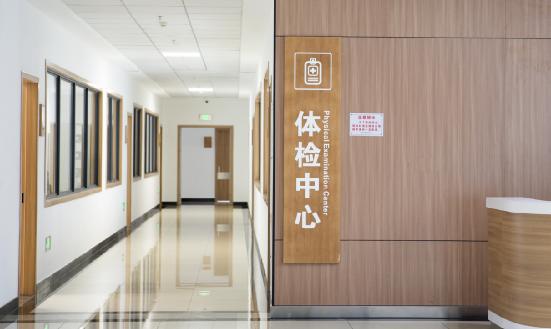 中国健康体检行业SWOT分析及行业进入壁垒分析