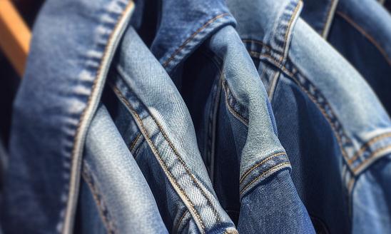 中国牛仔服装行业消费需求 牛仔服装行业市场规模分析