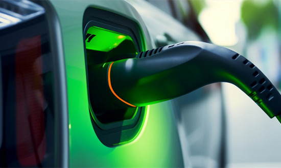 纯电动汽车行业现状：理想三季度净利润28.1亿元，年底纯电车上市