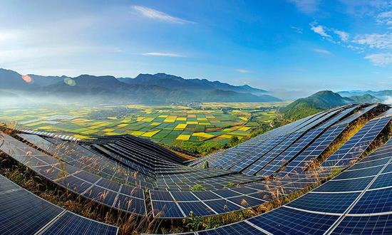 光伏能源行业市场深度分析：全球光伏装机量约为中国一半