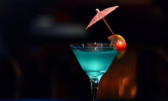 鸡尾酒行业分析：周杰伦代言的“茅台鸡尾酒”上市 中国鸡尾酒市场有望迎来更大的发展空间