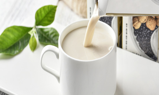 豆奶行业市场机遇深度调研 豆奶产业已成为食品行业未来发展的主要方向之一